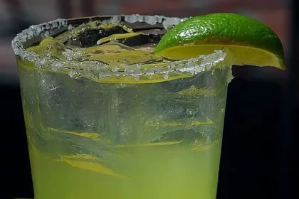 Best Green Tea Liqueurs for Shots