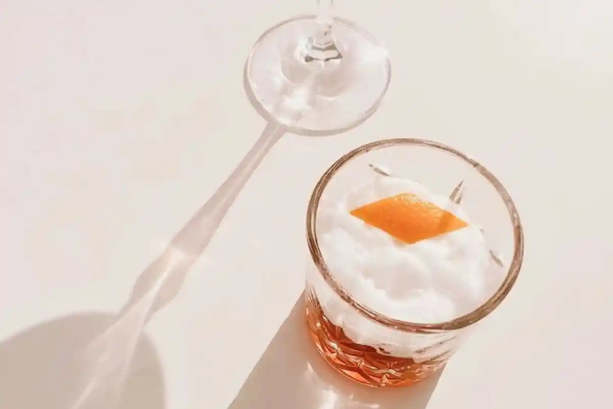 Elevate Your Negroni: The Perfect Garnish