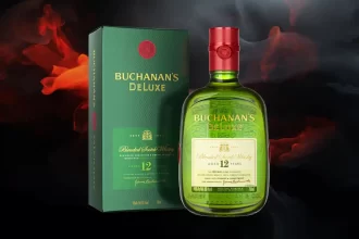 Buchanan Deluxe: Premium Sips Await