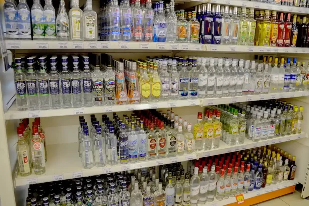 Star Liquor: Your One-Stop Drink Destination